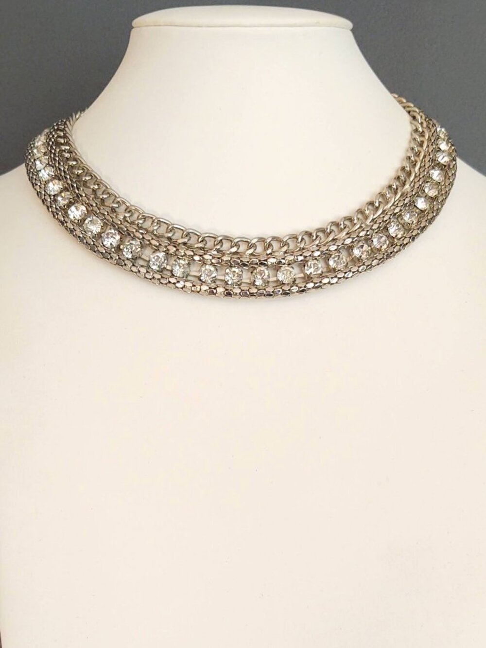 Silver and clear glass necklace